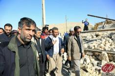 در کرمانشاه چه می گذرد + از حضور احمدی نژاد تا علی دایی در میان زلزله زدگان