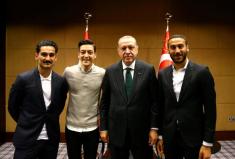دیدار دو بازیکن تیم ملی آلمان با اردوغان جنجال رسانه ای به پا کرد