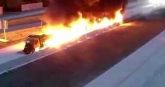 ویدیویی از لحظه انفجار یک تانکر سوخت در تگزاس را تماشا کنید