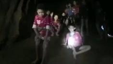 ماجرای گرفتار شدن 12 پسر بچه تایلندی در یک غار / عملیات نجات چند ماه طول می کشد