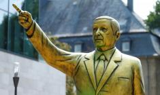 آلمان، مجسمه 4 متری رجب طیب اردوغان را از یکی از شهرهایش برداشت