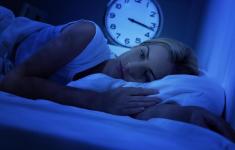اختلال حمله خواب چیست و چرا رخ می دهد؟