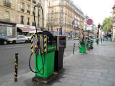 افزایش دزدی بنزین و گازوئیل در فرانسه همزمان با گران شدن بی‌سابقه قیمت سوخت