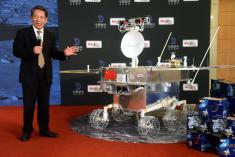 موفقیتی تاریخی برای صنعت فضایی چین / ماهنورد چینی بر روی پنهان ماه فرود آمد