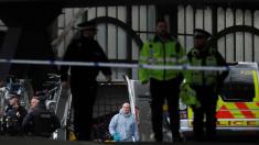 کشف چندین بسته انفجاری در فرودگاه‌های لندن!