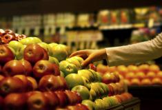 قیمت عمده فرشی انواع میوه ویژه شب عید منتشر شد / از قیمت پرتقال تا سیب قرمز
