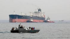نفتکش ایرانی مجبور شد در بندر جده عربستان پهلو بگیرد