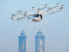 سرمایه گذاری مشترک مرسدس-بنز و جیلی چین برای ساخت ماشین پرنده‌!