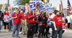 پایان اعتصاب 2 میلیارد دلاری کارگران جنرال موتورز